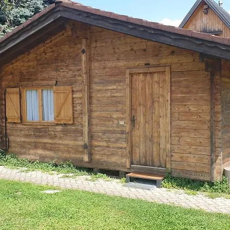 Chalet With Garden